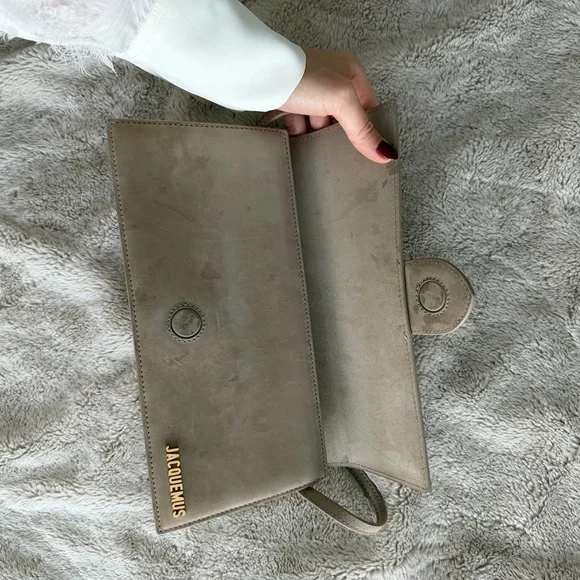 Jacquemus Beige Long Bambino Suede Purse - Picture 4 of 5